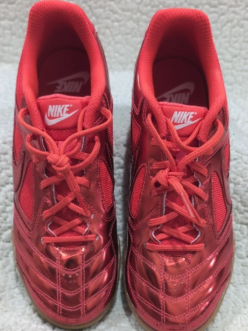Nike Red Gato LV8
